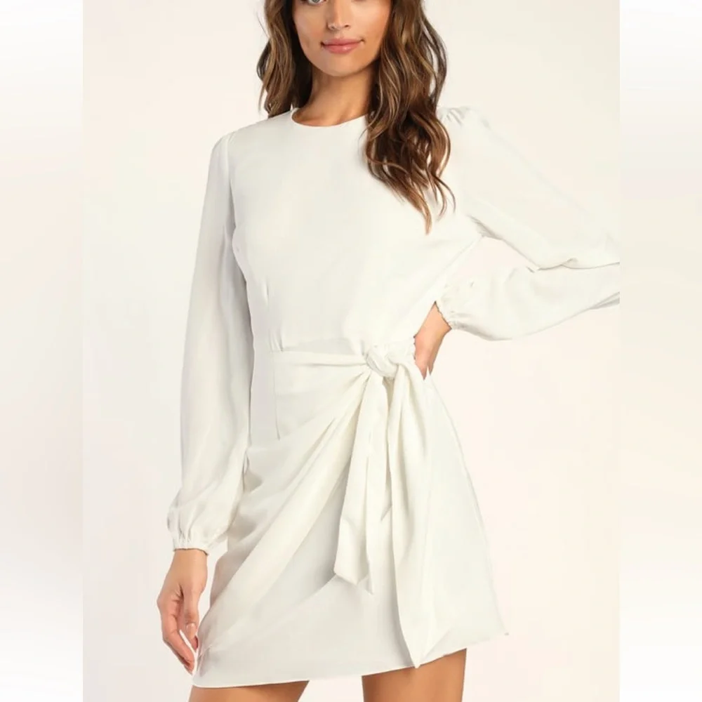White wrap dress NWOT - Picture 2 of 4